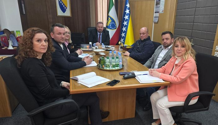 Ministar Šibonjić na sastanku sa predstavnicima razvojnih agencija ZDK najavio kampanju promocije kupovine domaćih proizvoda
