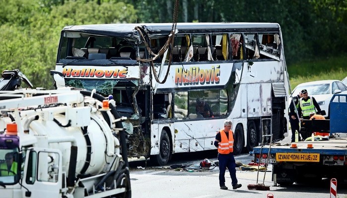 POLICIJA OBJAVILA KAKO JE DOŠLO DO TEŠKE NESREĆE NA A3, UHAPŠENI VOZAČI AUTA I AUTOBUSA