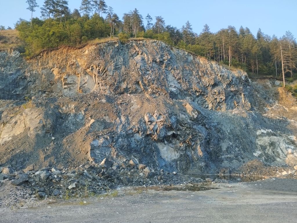 DOBOJLIJE I MAGLAJLIJE ZAJEDNO PROTIV EKSPLOATACIJE KAMENA NA OZRENU!