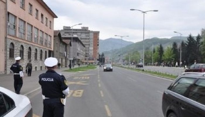 Tokom proteklog vikenda policija ZDK sprovela akciju u saobraćaju sa akcentom na kontrolu alkoholiziranosti vozača, te vozila sa stranim registarskim oznakama