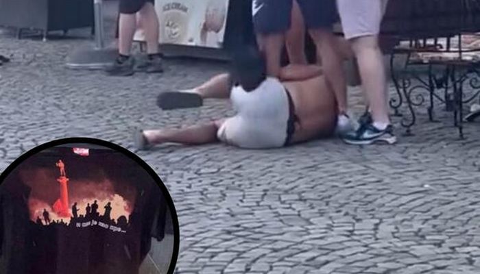 TUZLA: PRETUČEN MLADIĆ ZBOG MAJICE SA ČETNIČKIM NATPISOM