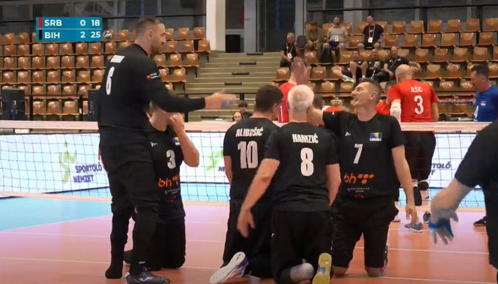 ODBOJKAŠI SAVLADALI SRBIJU ZA FINALE EVROPSKOG PRVENSTVA