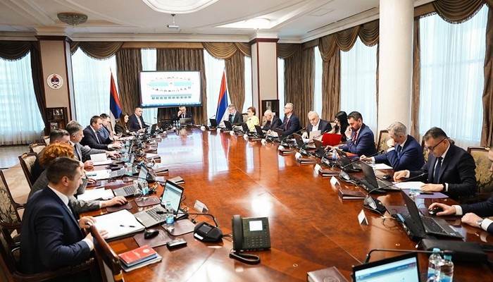 VLADA RS: POVEĆANA PRIMANJA ZA BORAČKE KATEGORIJE, ODREĐEN IZNOS NAJNIŽE PENZIJE