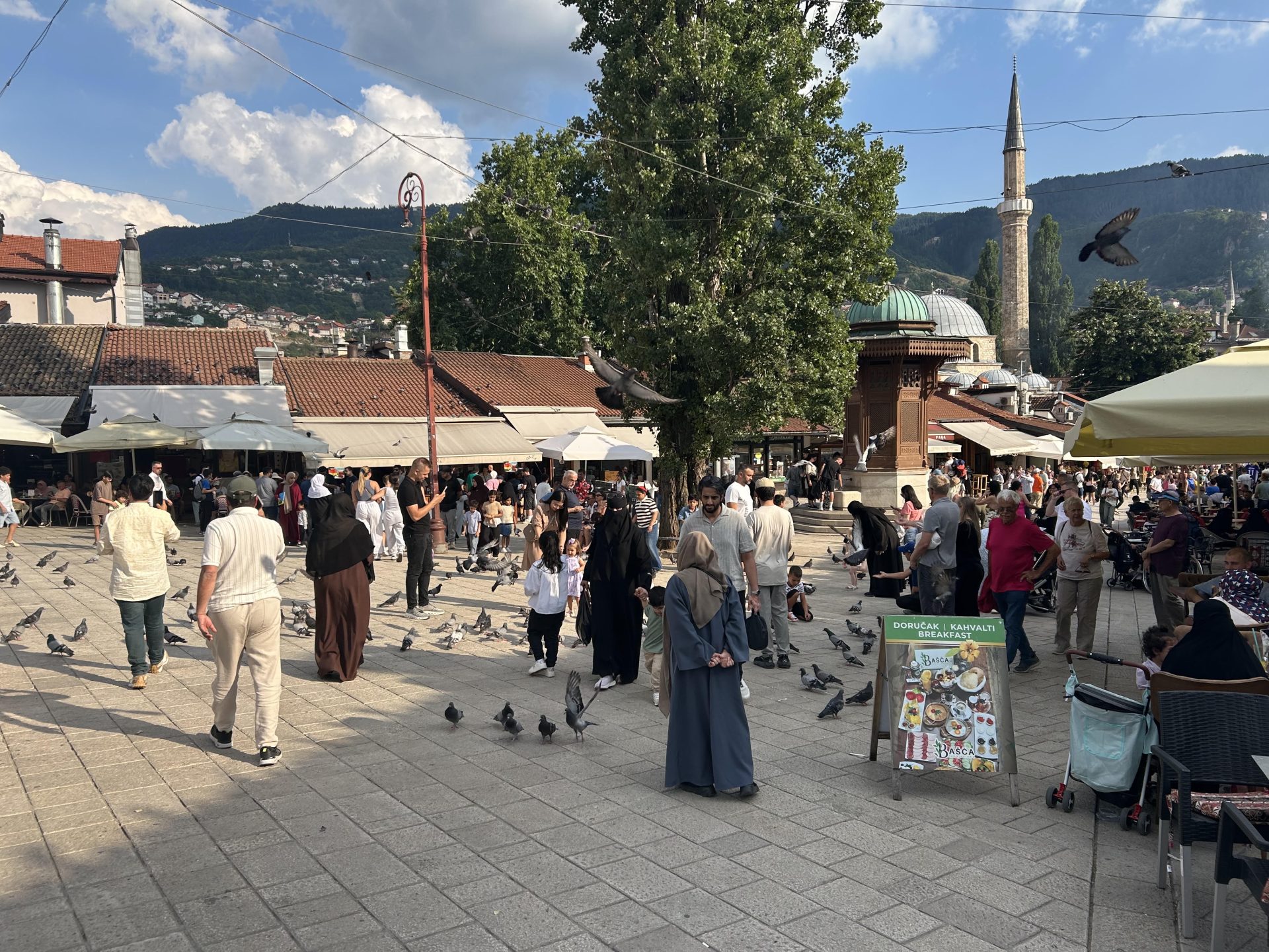 Gdje smo izgubili gostoprimstvo po kojem je Bosna i Hercegovina bila prepoznatljiva?